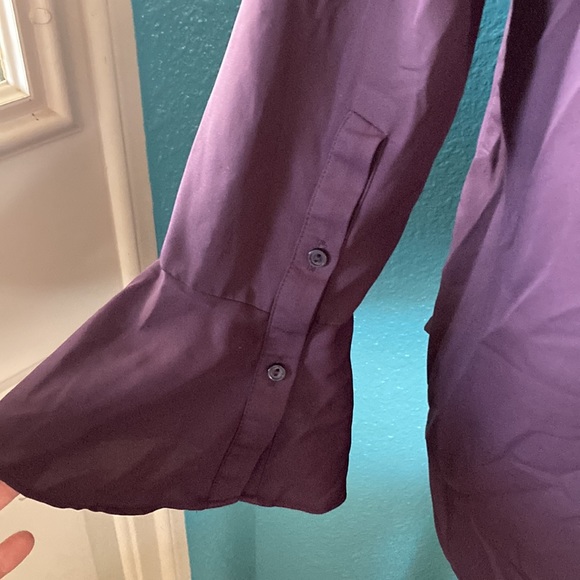 Simply Vera VeraWang | Women’s Plum Long Sleeve Bell Sleeve Blouse - Picture 5 of 8